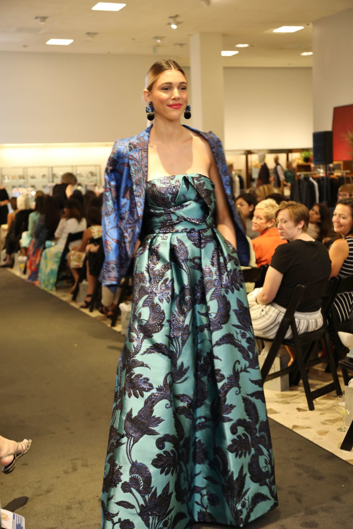 2019-Beauty-Buzz-031.JPG